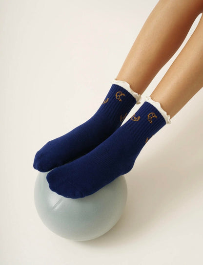 [삭스] Athletic Socks - Croissant Ruffle Grip Socks